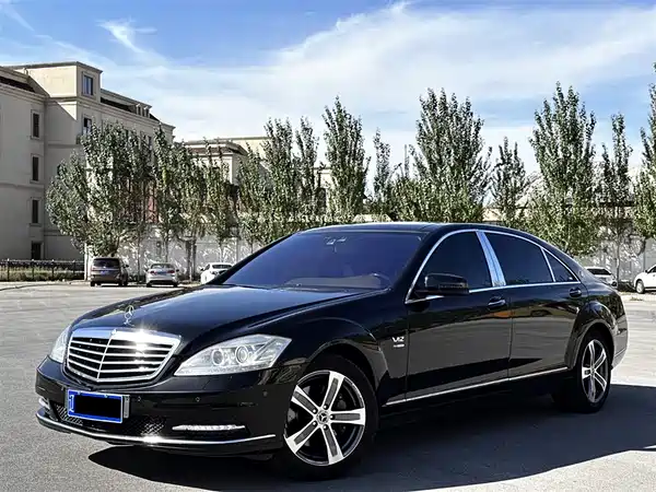 Mercedes-Benz S-Class 2007