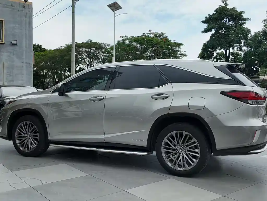 Lexus RX 2021 — фото 9