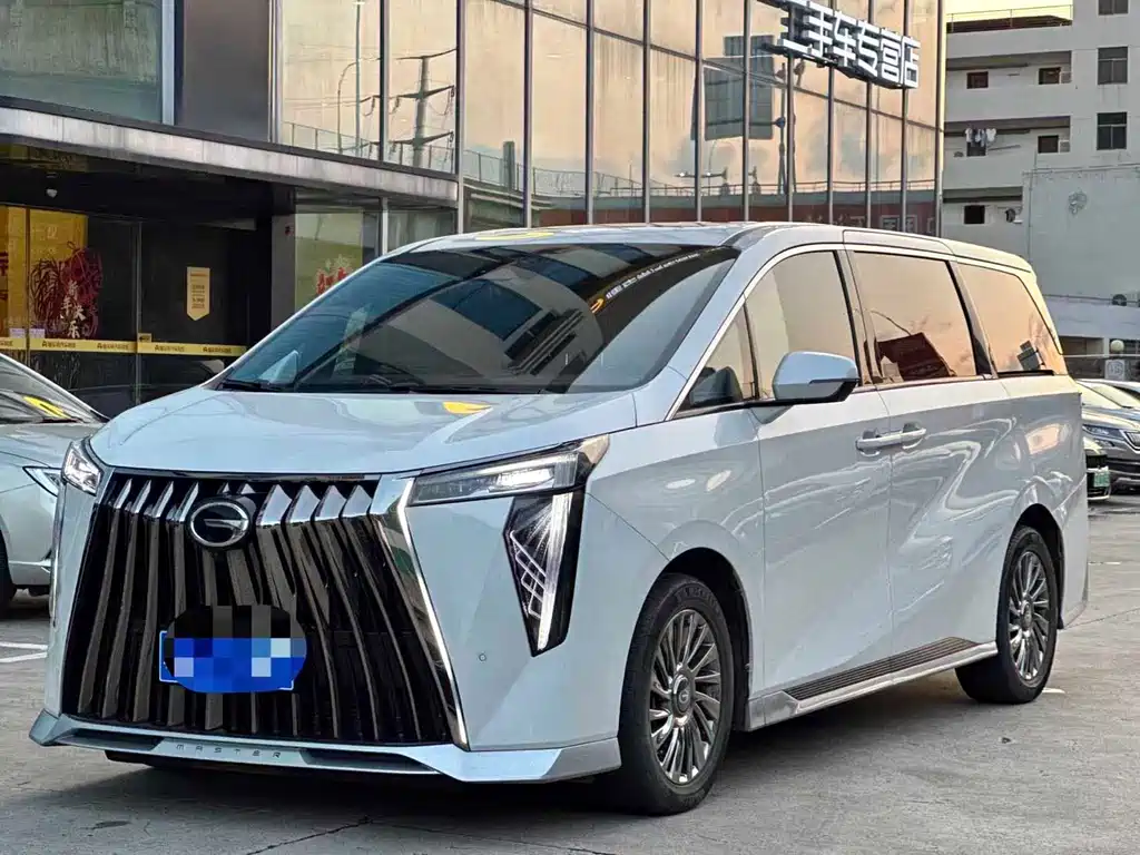 GAC Motor Trumpchi M8 2023 — фото 1