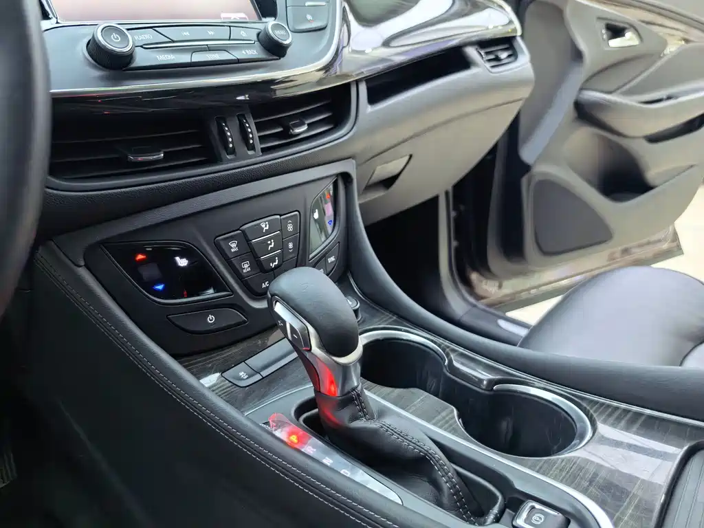 Buick Envision Plus 2018 — фото 7