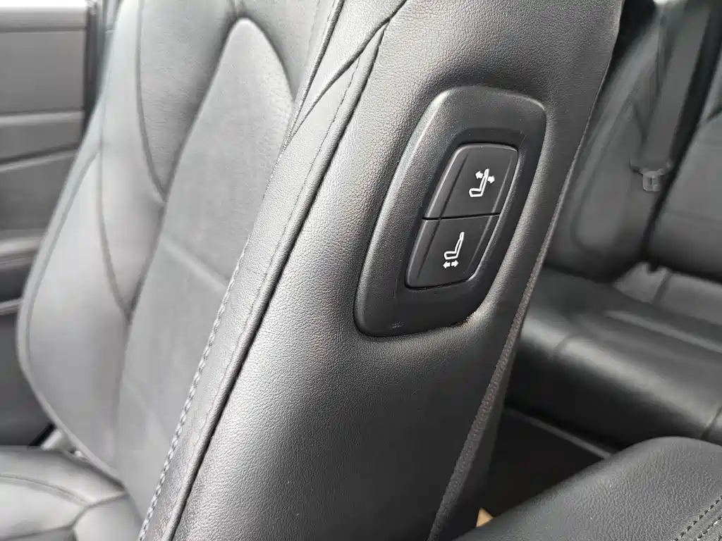 Toyota Avalon 2022 — фото 16