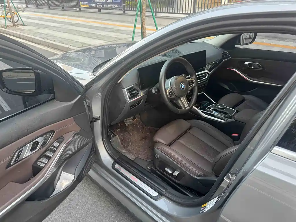 BMW i3 2022 — фото 11