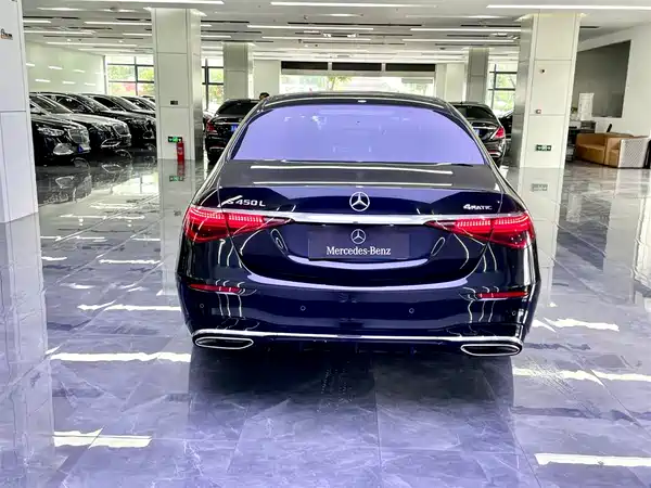 Mercedes-Benz S-Class 2022