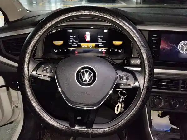 Volkswagen Polo 2023