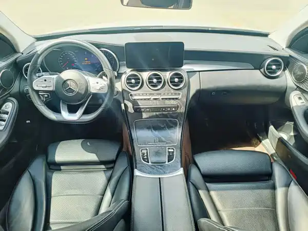 Mercedes-Benz C-Class 2020