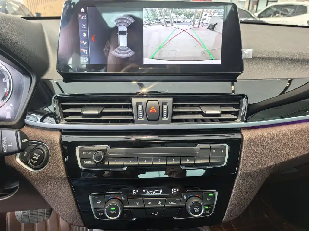 BMW X1 2023 — фото 13