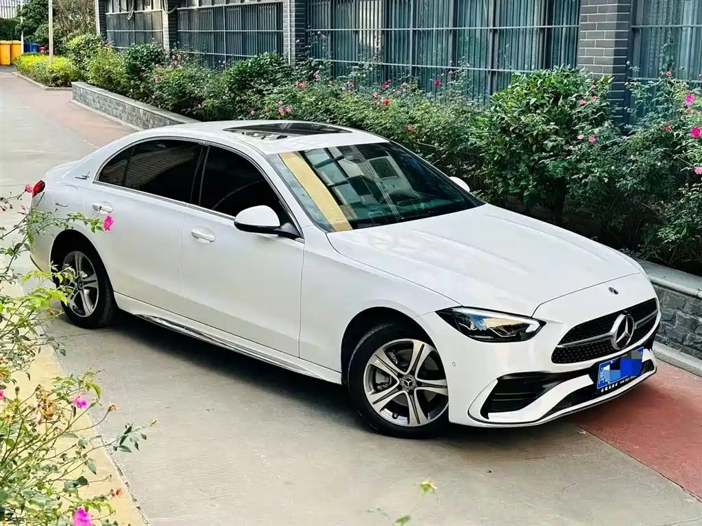 Mercedes-Benz C-Class 2022 — фото 3