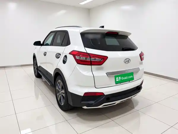 Hyundai ix25 2015