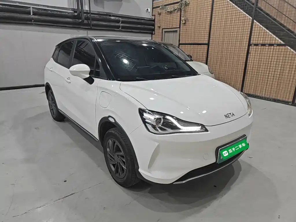 Neta V 2022
