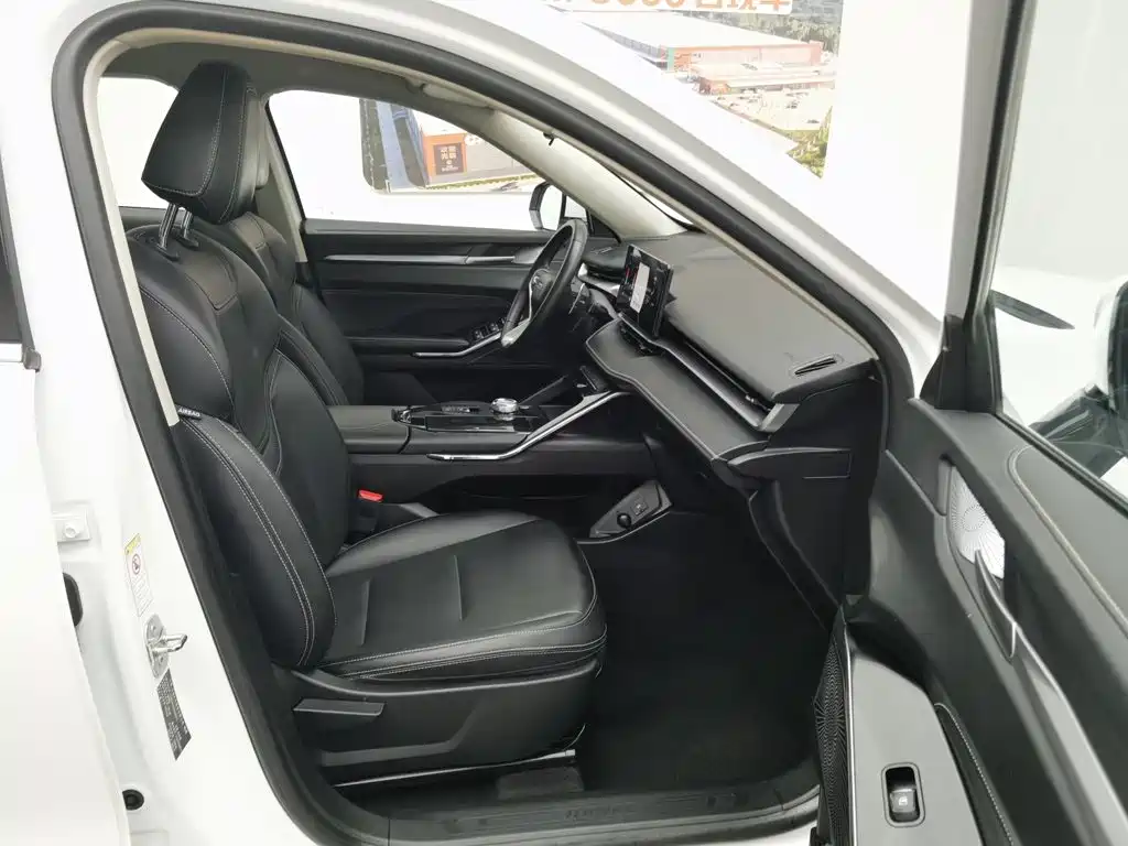 Haval H6 2023 — фото 23