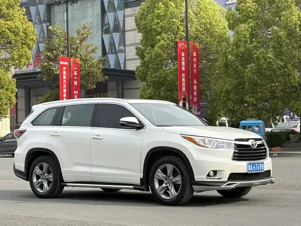 Toyota Highlander 2017