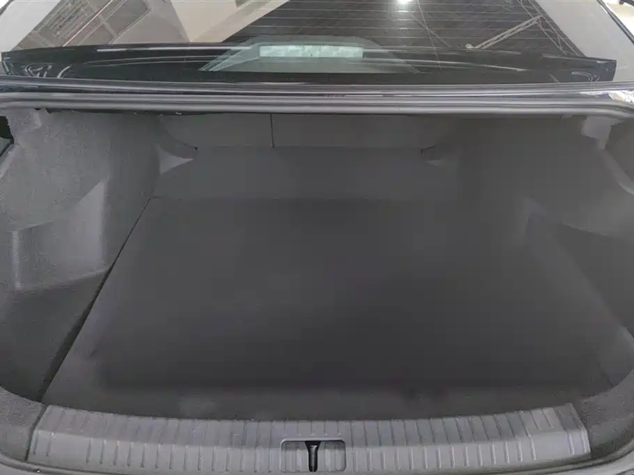 Volkswagen Passat 2023