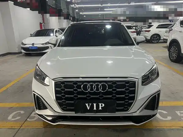 Audi Q2L 2022