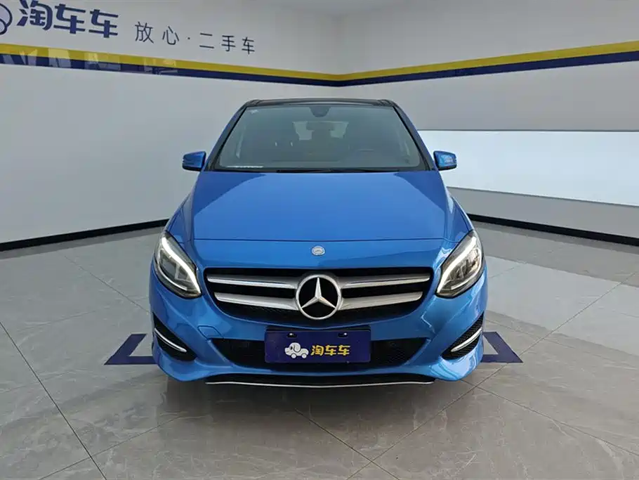Mercedes-Benz B-Class 2016 — фото 2