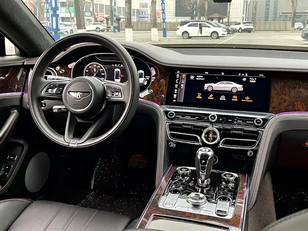 Bentley Flying Spur 2022 — фото 21