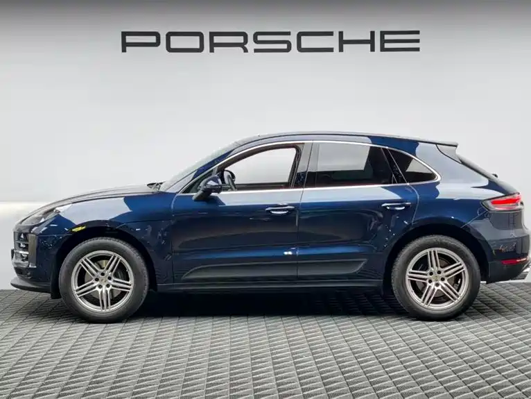 Porsche Macan 2021 — фото 4