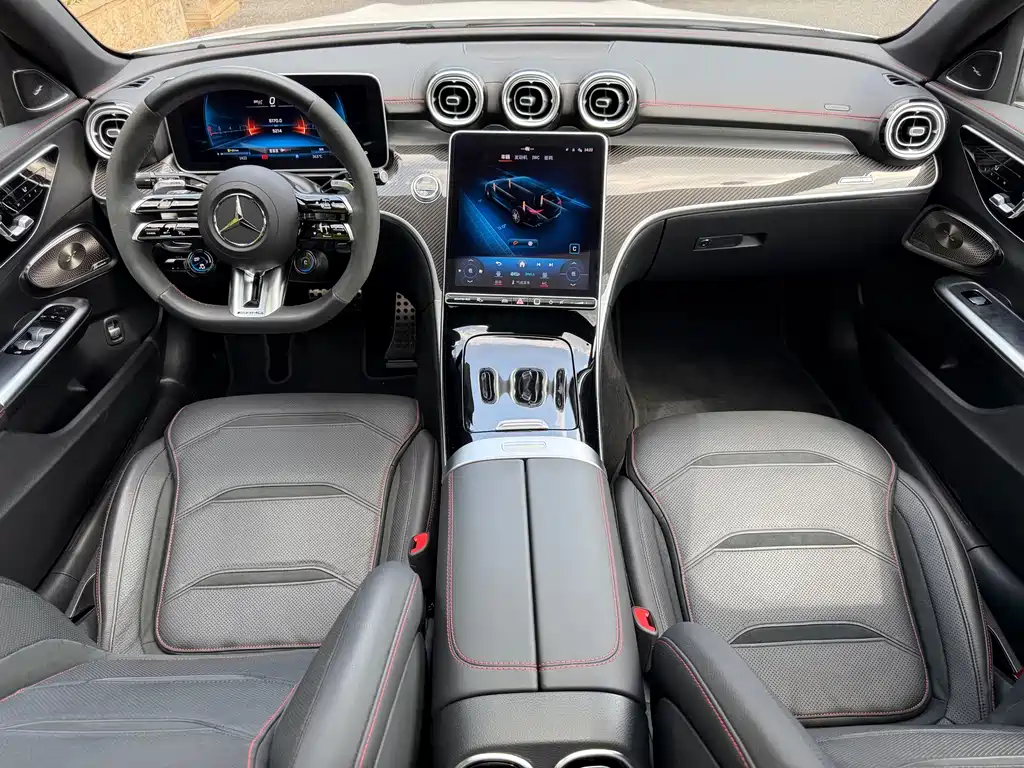 Mercedes-Benz C-Class AMG 2024 — фото 7