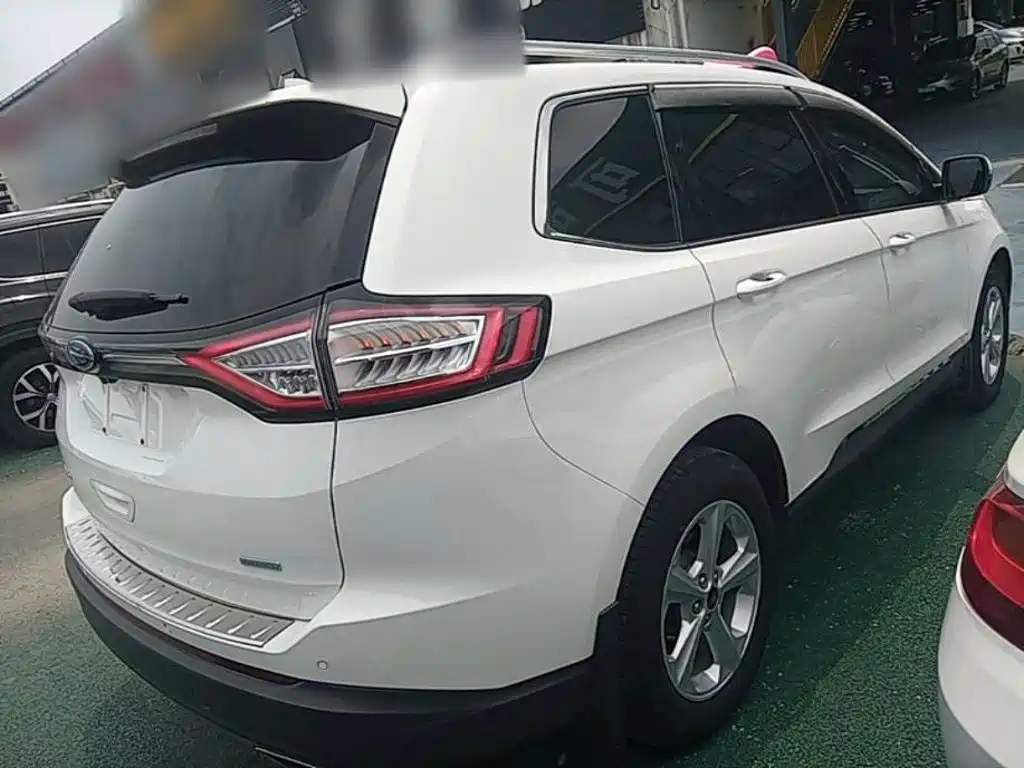 Ford Edge 2016 — фото 5