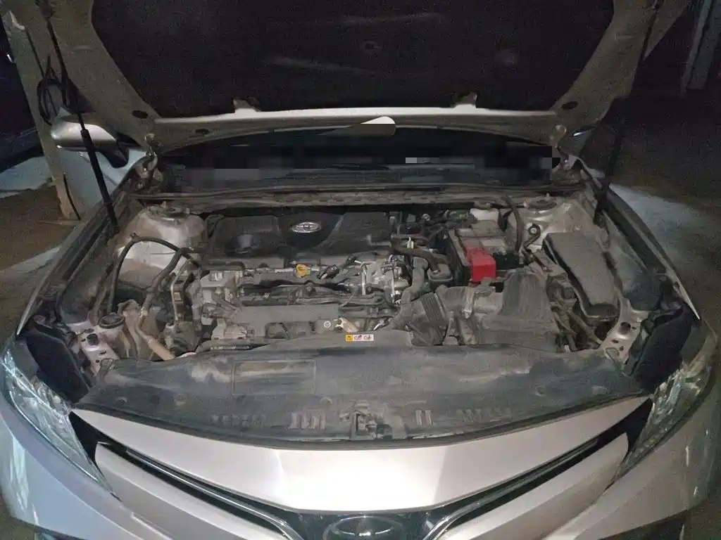 Toyota Camry 2019 — фото 16