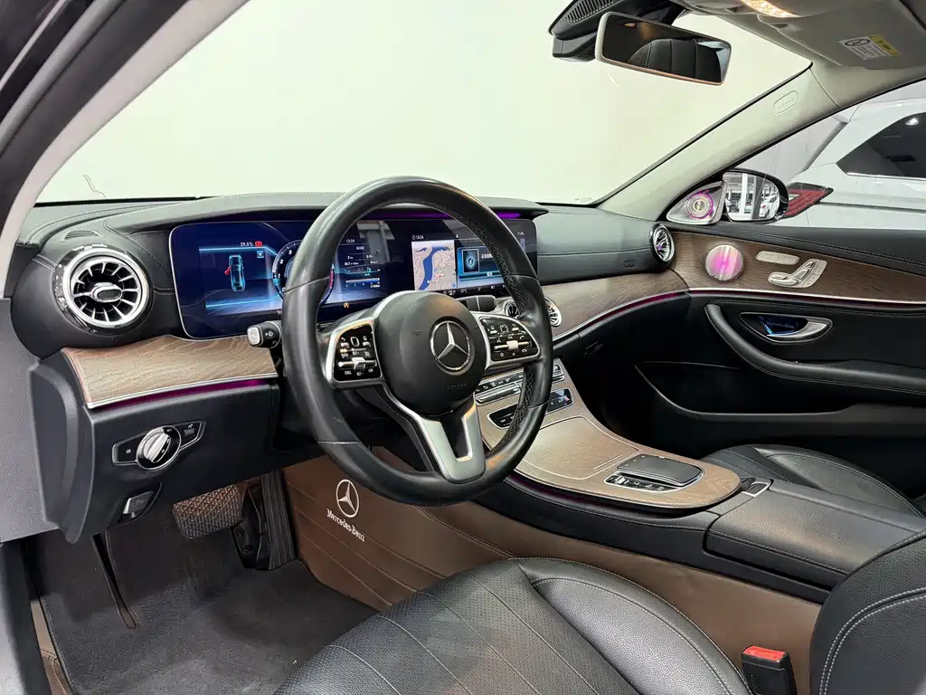 Mercedes-Benz E-Class 2020 — фото 7
