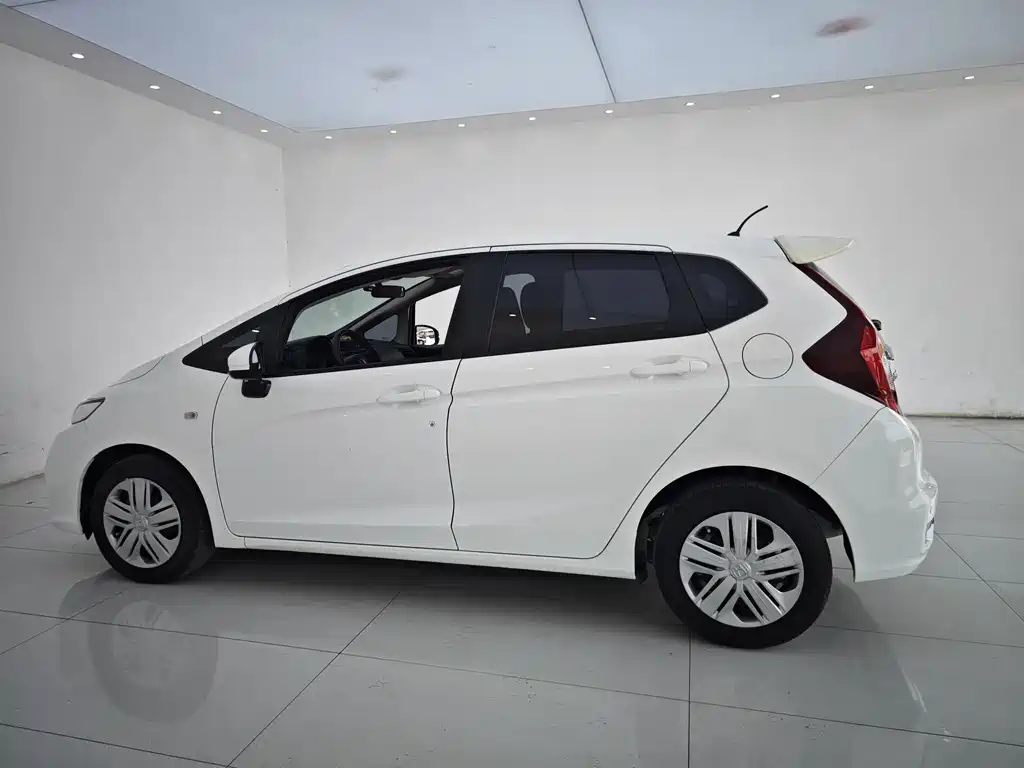 Honda Fit 2019 — фото 19