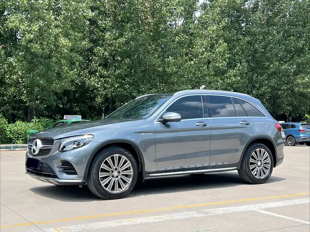 Mercedes-Benz GLC 2016