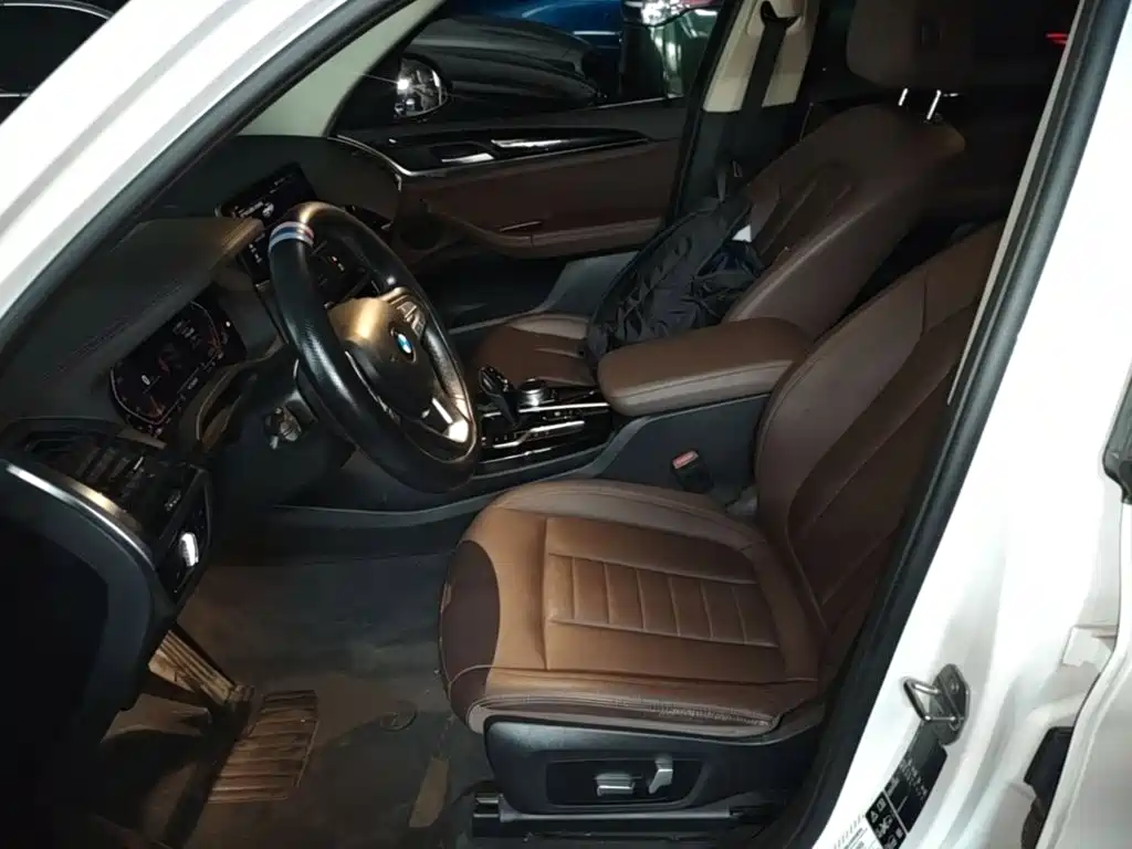 BMW X3 2020 — фото 15
