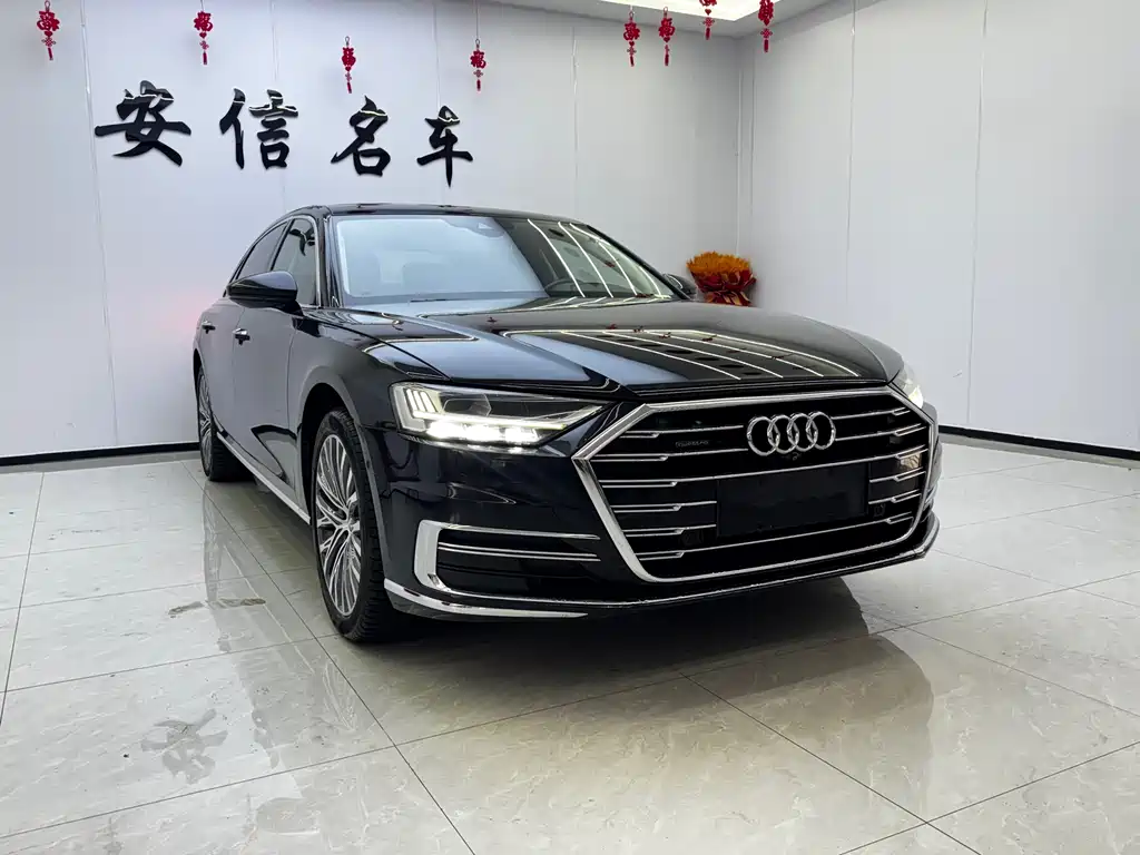 Audi A8 2019 — фото 2