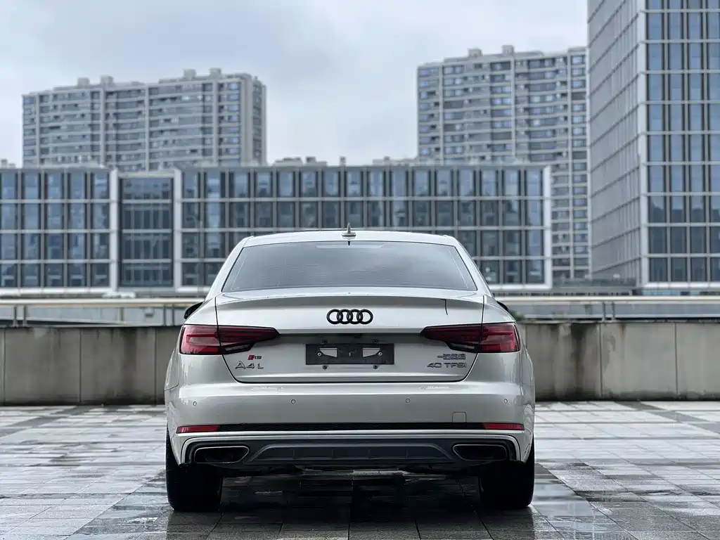 Audi A4L 2020 — фото 5