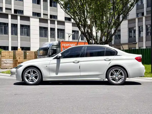 BMW 3 Series 2019