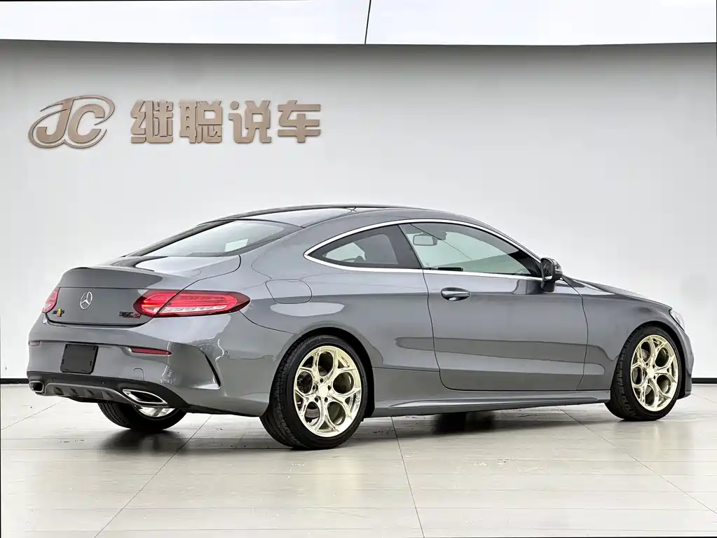 Mercedes-Benz C-Class 2018 — фото 9
