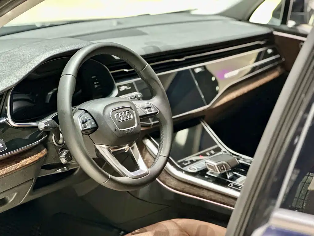 Audi Q7 2022