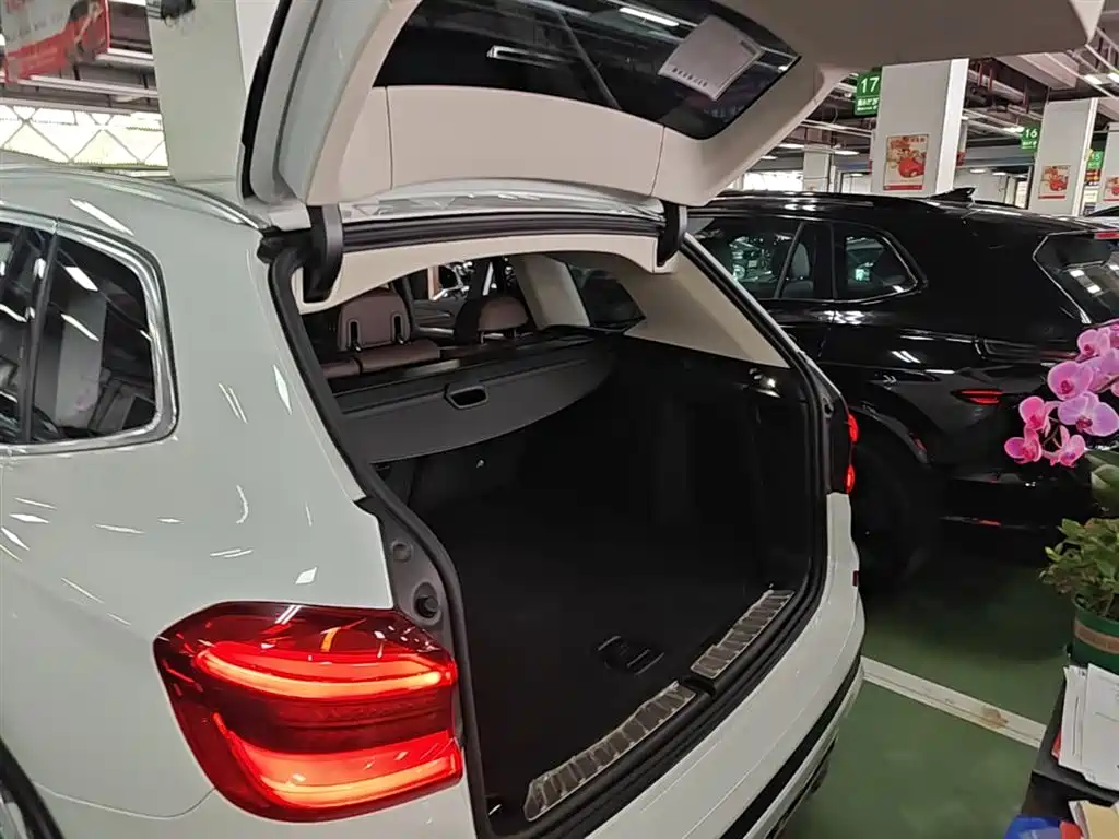 BMW X3 2019 — фото 19