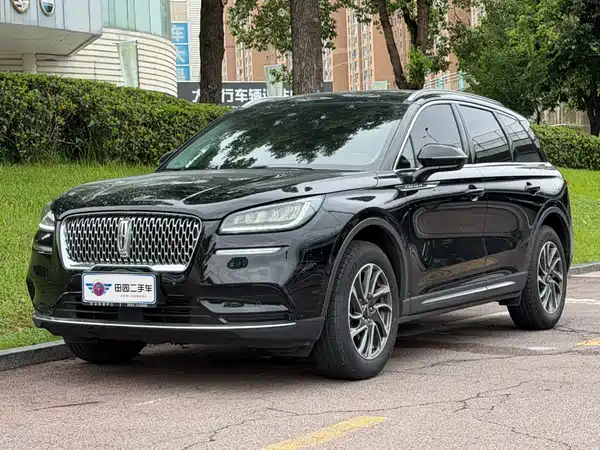 Lincoln Corsair 2022