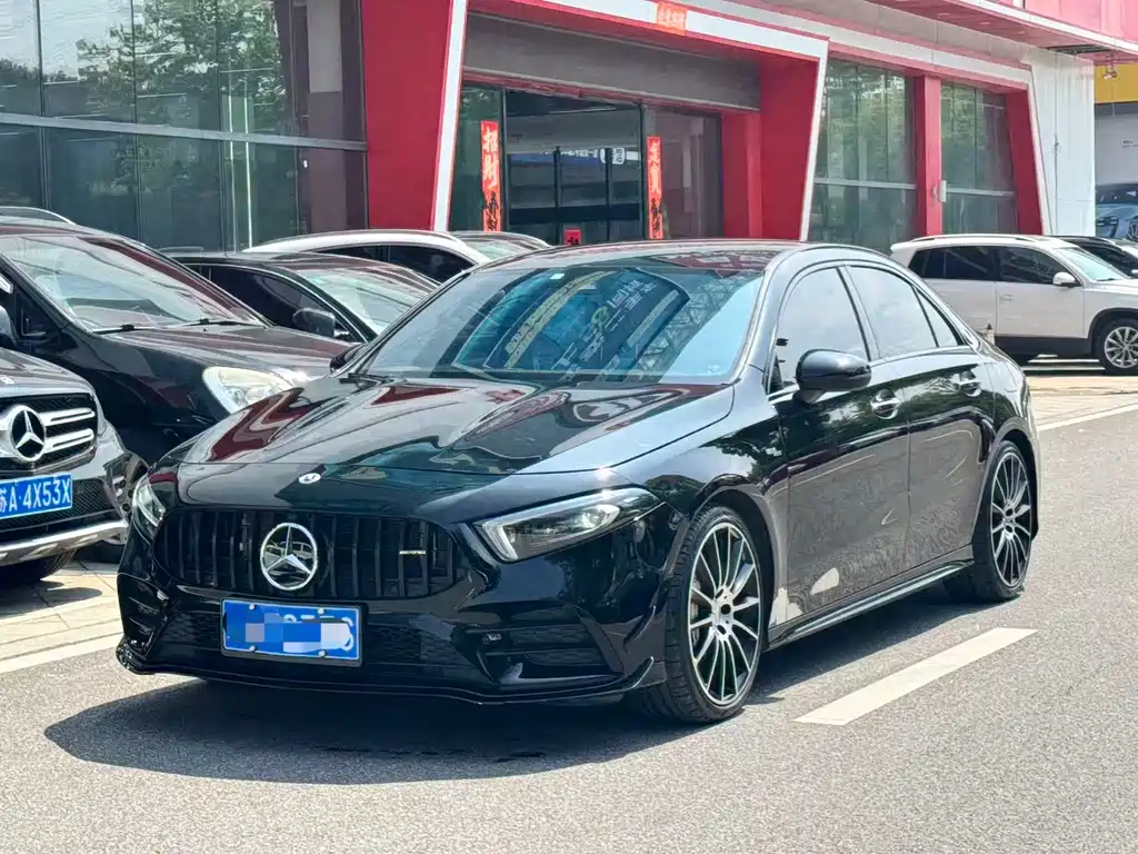 Mercedes-Benz A-Class AMG 2022 — фото 1