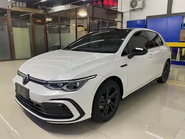 Volkswagen Golf 2022