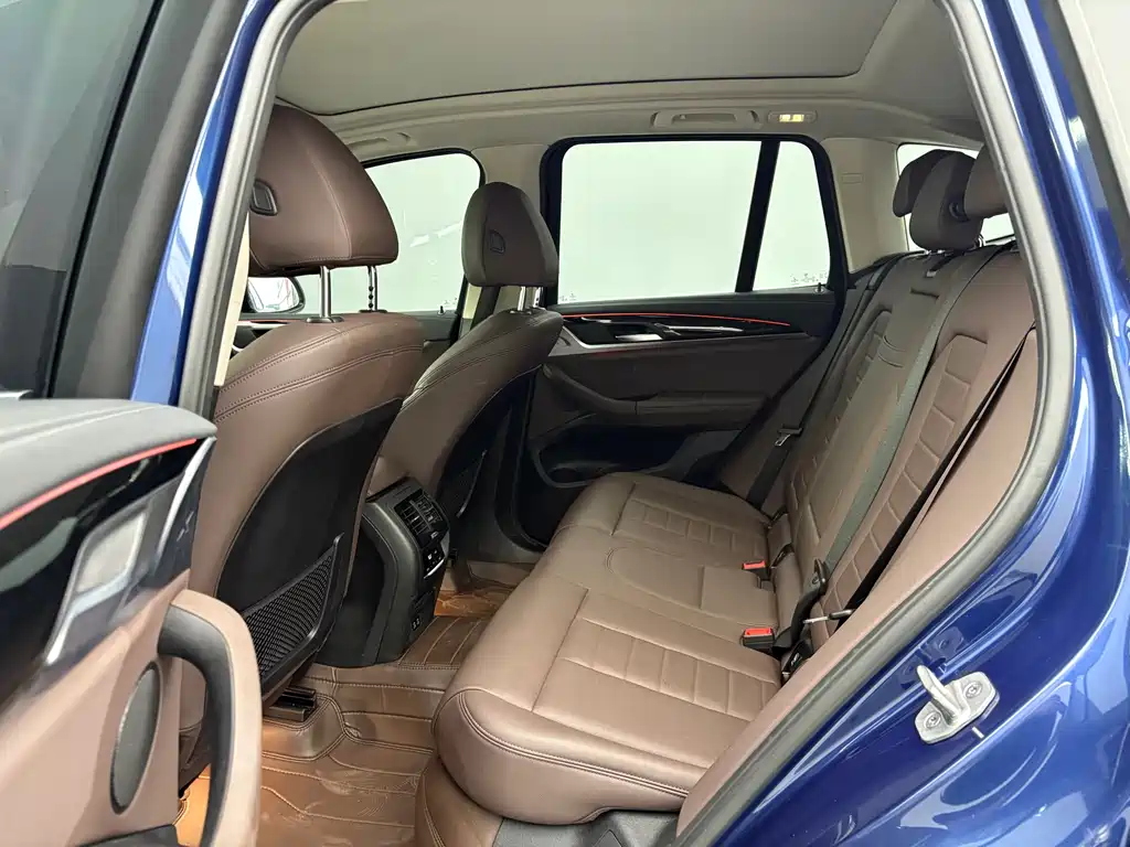 BMW X3 2021 — фото 11