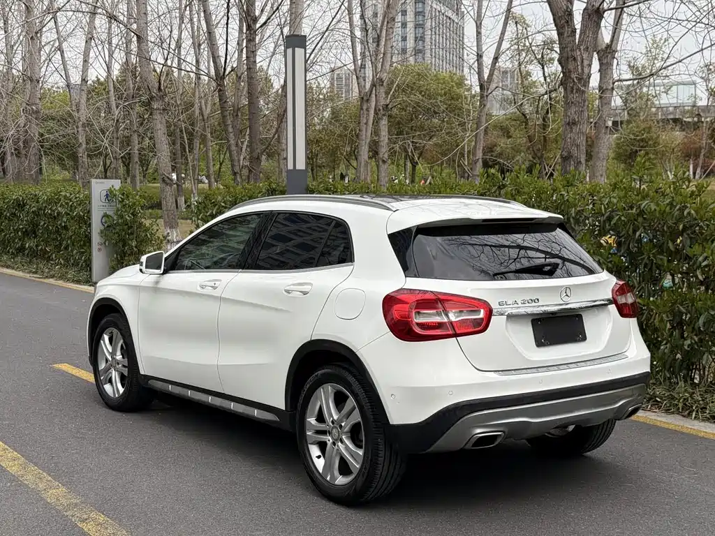 Mercedes-Benz GLA 2016 — фото 8