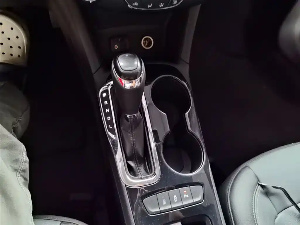 Chevrolet Cruze 2018 — фото 14