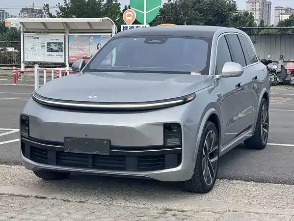 Li Auto L8 2023