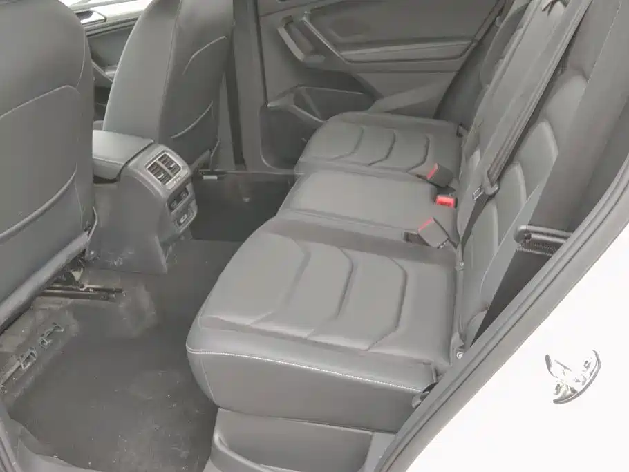 Volkswagen Tiguan L 2017 — фото 11