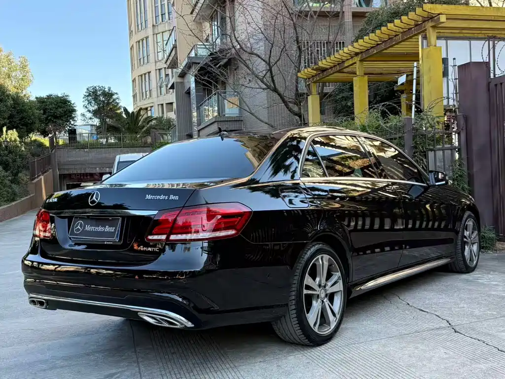 Mercedes-Benz E-Class 2014 — фото 4