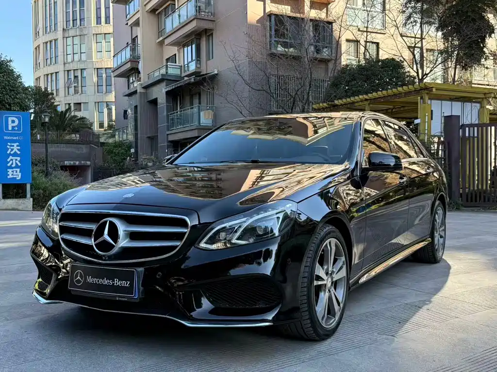 Mercedes-Benz E-Class 2014 — фото 27