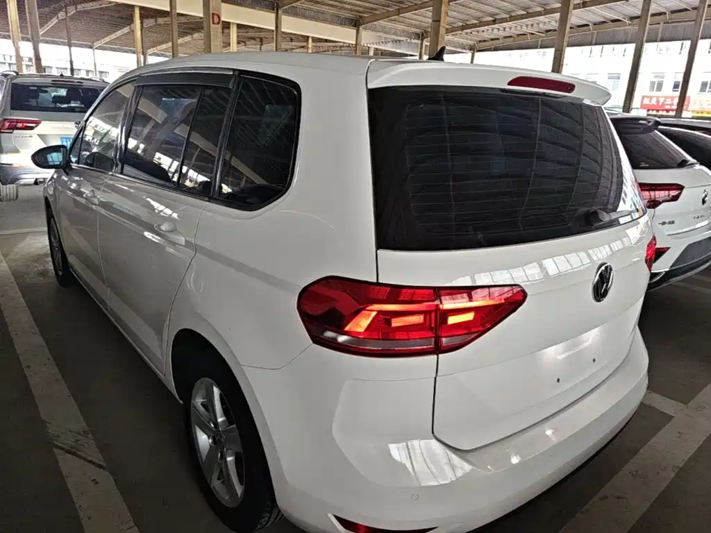 Volkswagen Touran 2019