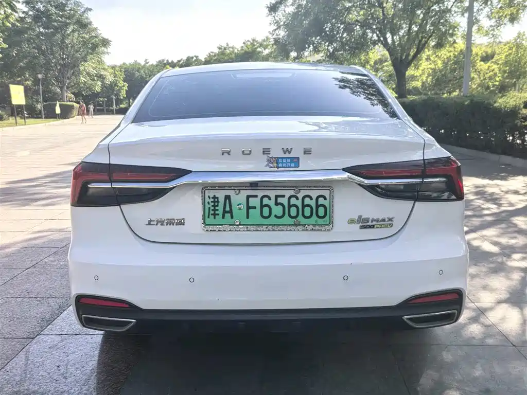 Roewe i6 MAX New Energy 2021 — фото 5
