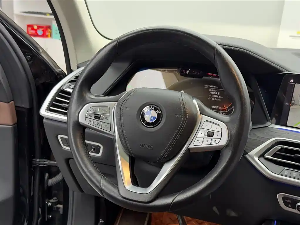 BMW X7 2022 — фото 12