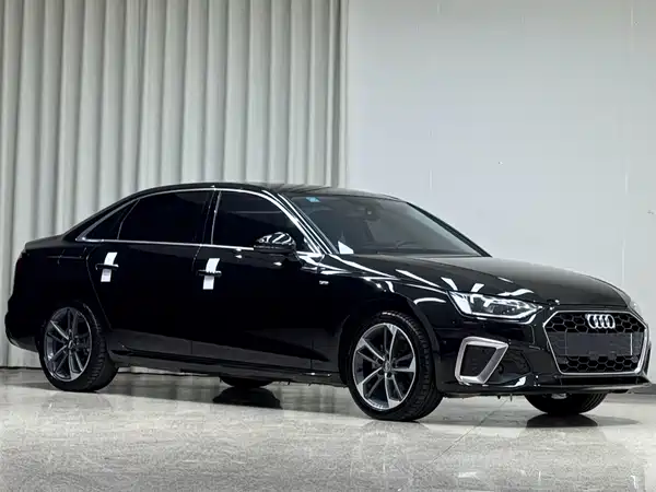 Audi A4L 2020