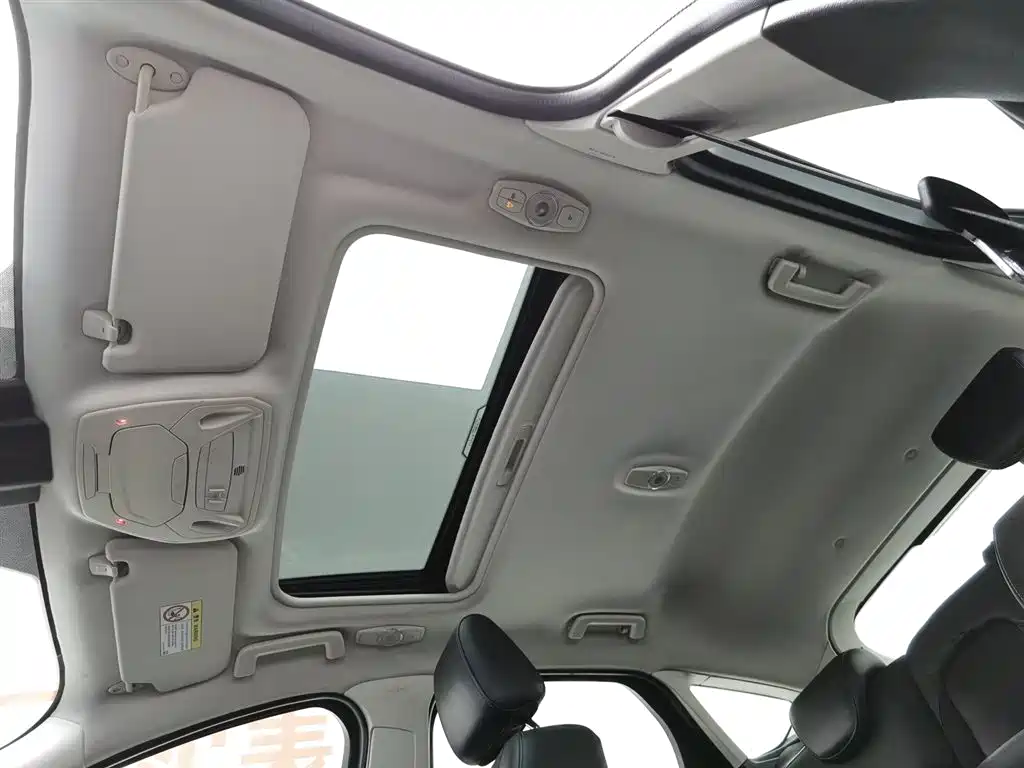 Ford Focus 2015 — фото 14
