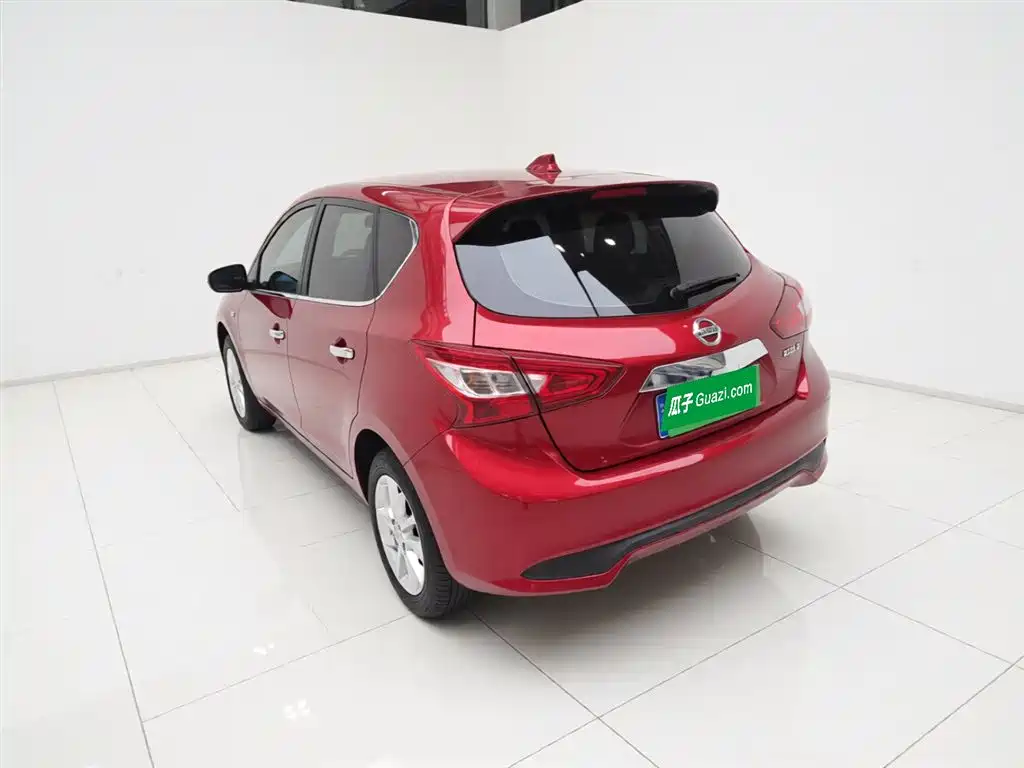 Nissan Tiida 2021 — фото 10