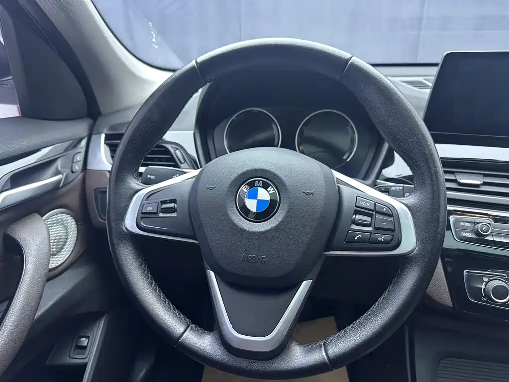 BMW X1 2021 — фото 14